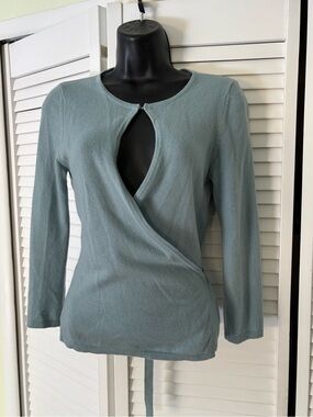 DVF Dianne Von Furstenberg 100% cashmere keyhole wrap sweater lSz Sm / M